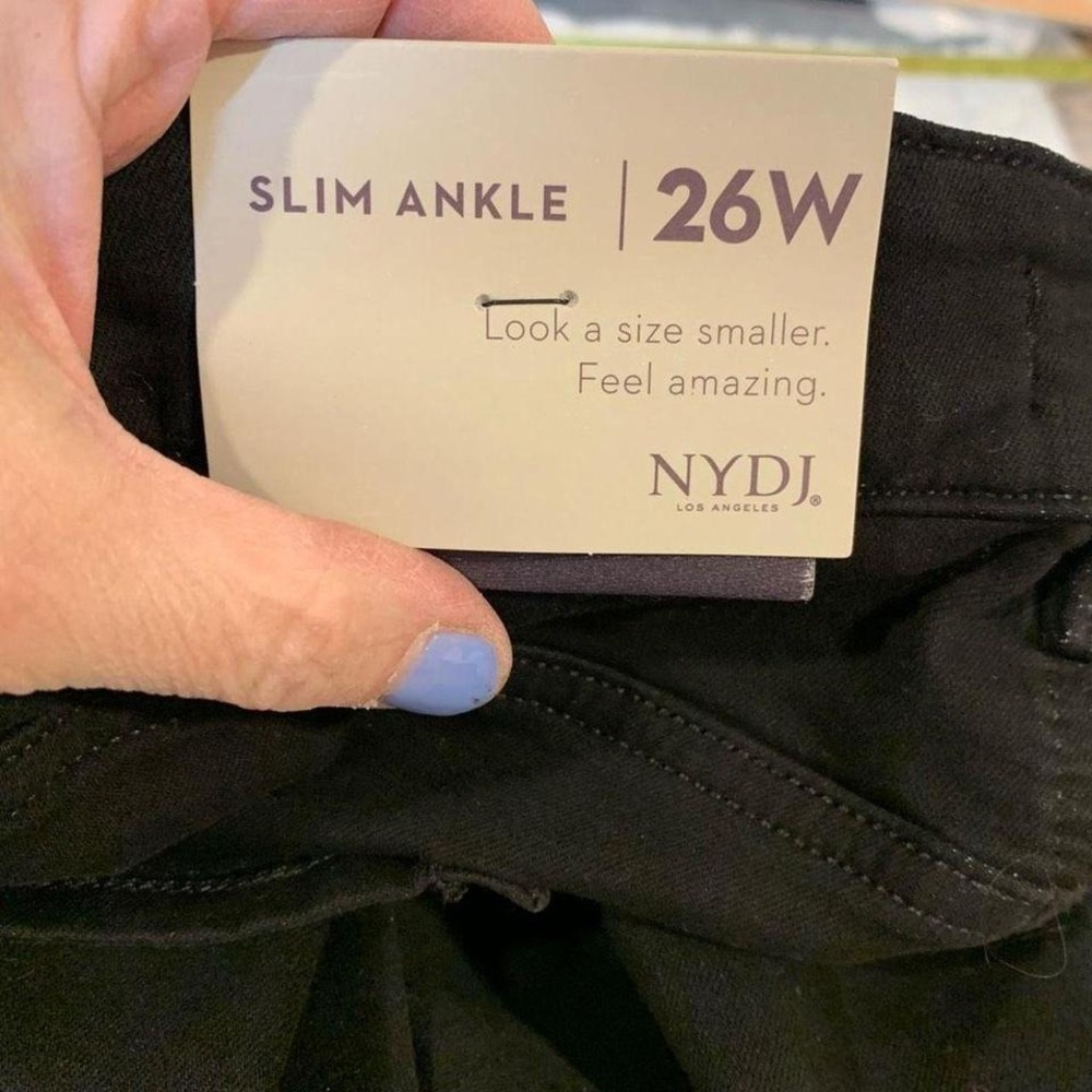 Not Your Daughter's "Sheri"‎ Jeans in Black,  Size 26W is New with Tags - Picture 8 of 8